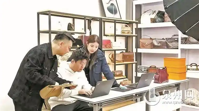 泉州跨境电商接入DeepSeek“大脑”插图 泉州跨境电商接入DeepSeek“大脑”